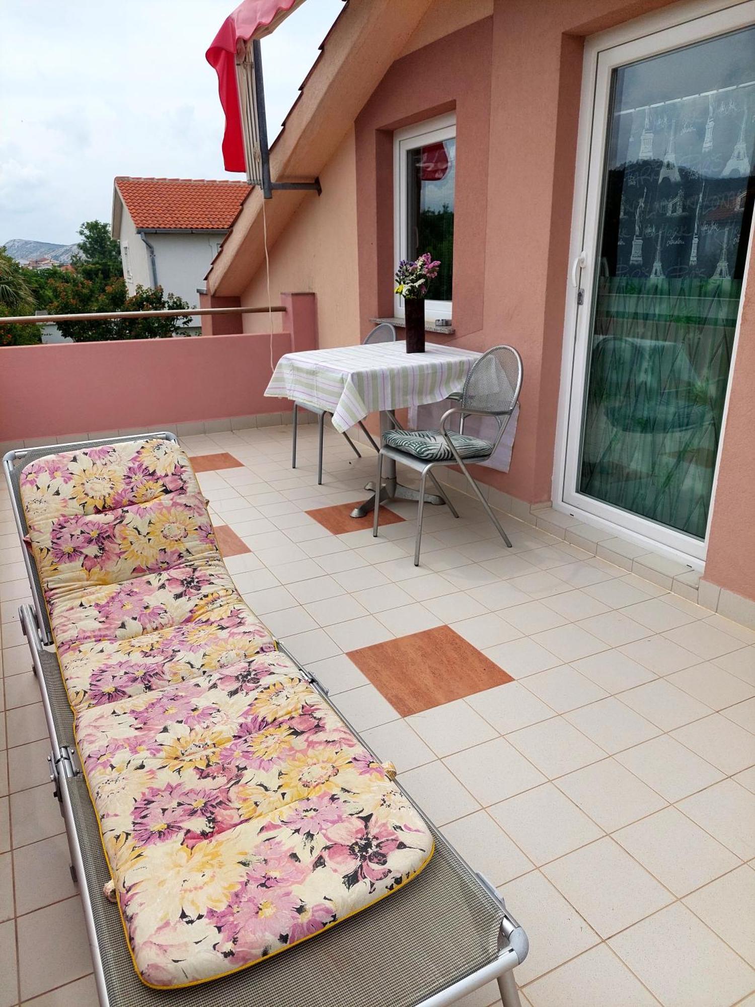 Apartment Olive House Rab Barbat na Rabu Bilik gambar